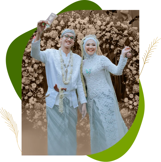 Pasangan pengantin di pernikahan Kanaya Resto & Café